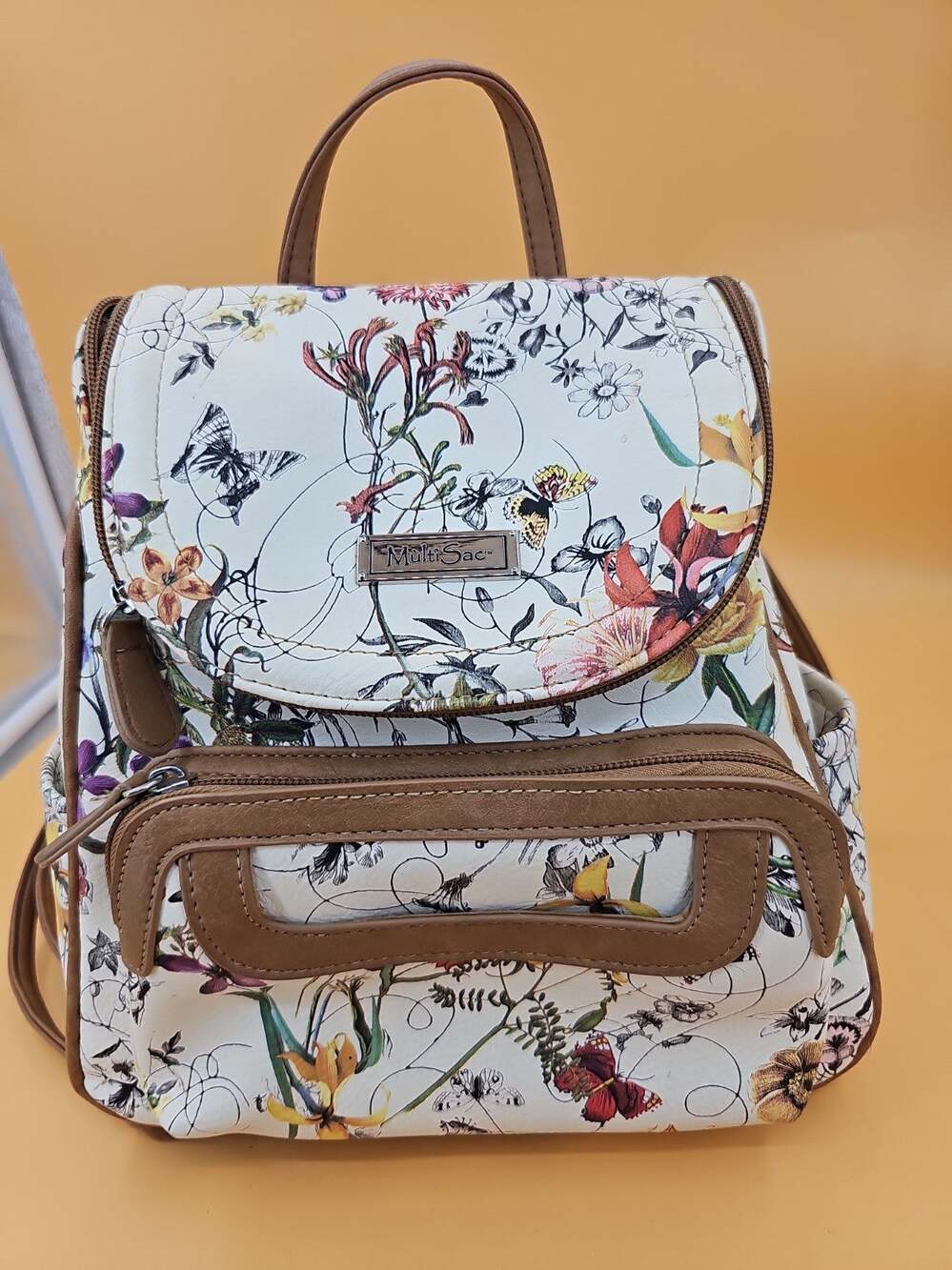 New MultiSac Backpack Tote Purse White Tan Multicolor Floral